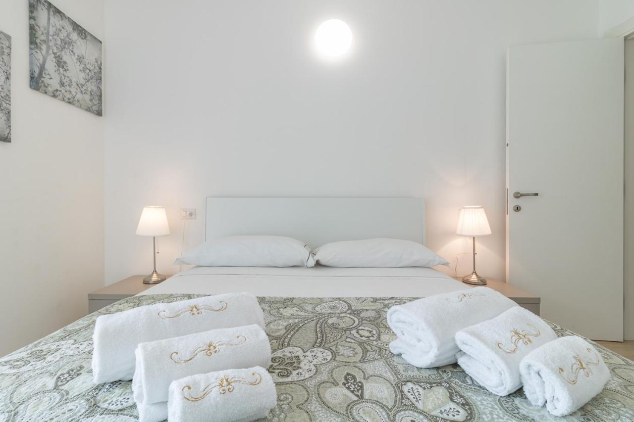 Apartment Azalea - Cremia Εξωτερικό φωτογραφία